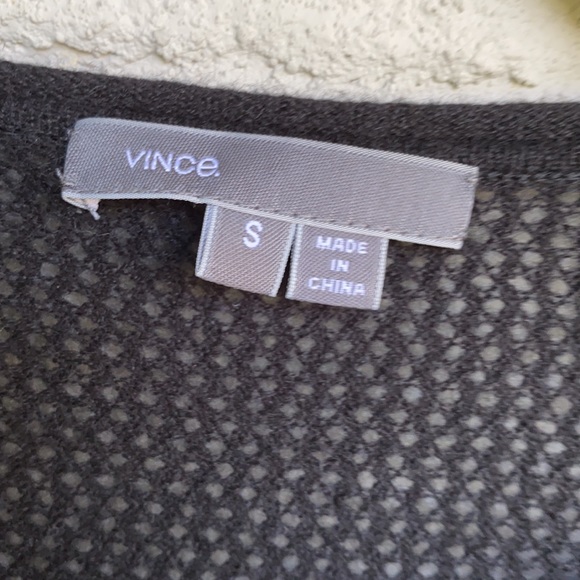 Vince cashmere black pullover sweater w open weave back size small - Picture 2 of 12